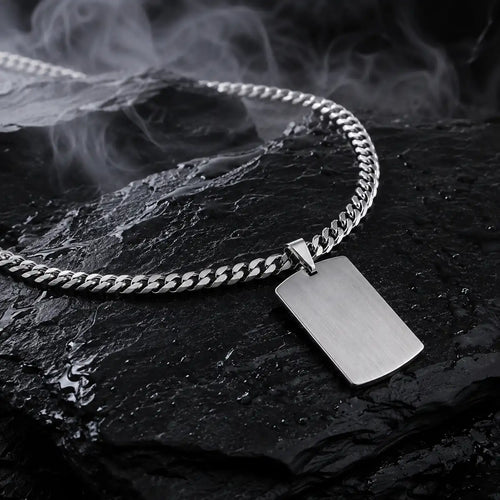Collier magnétique argenté Hemalis — chaîne gourmette et plaque brossée